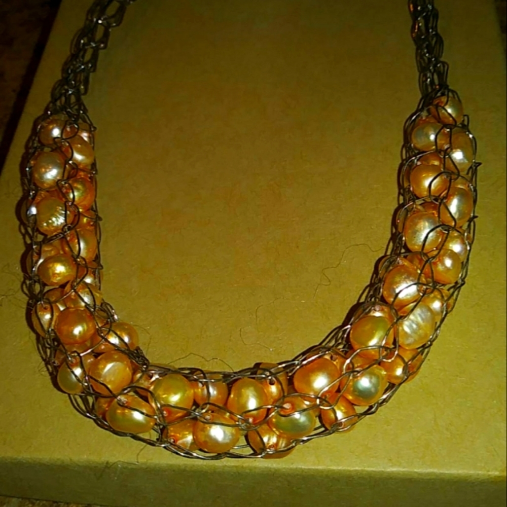 Peachy Pearl Necklace
